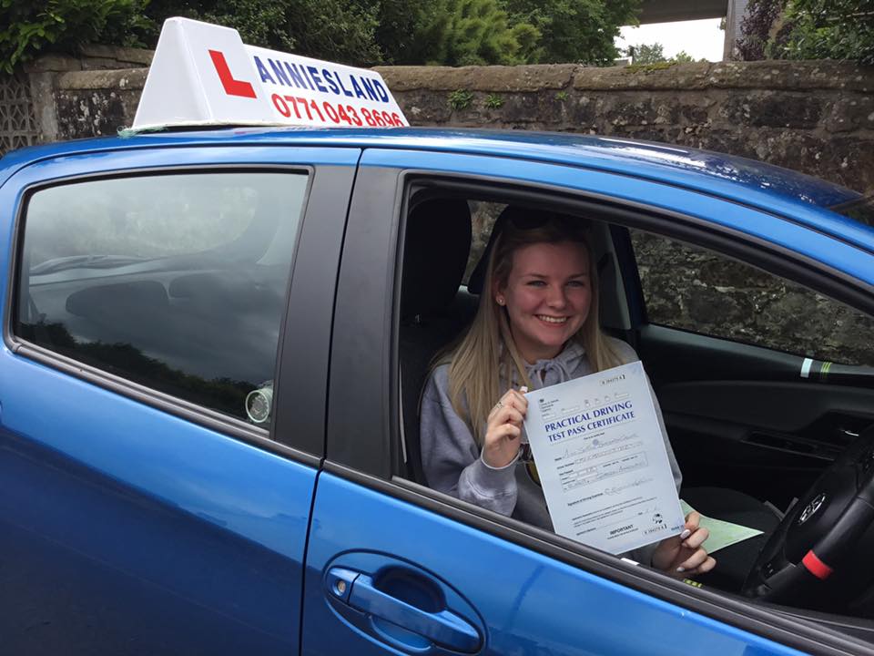Sophie Greer successfully passed their driving test with Anniesland Driving School