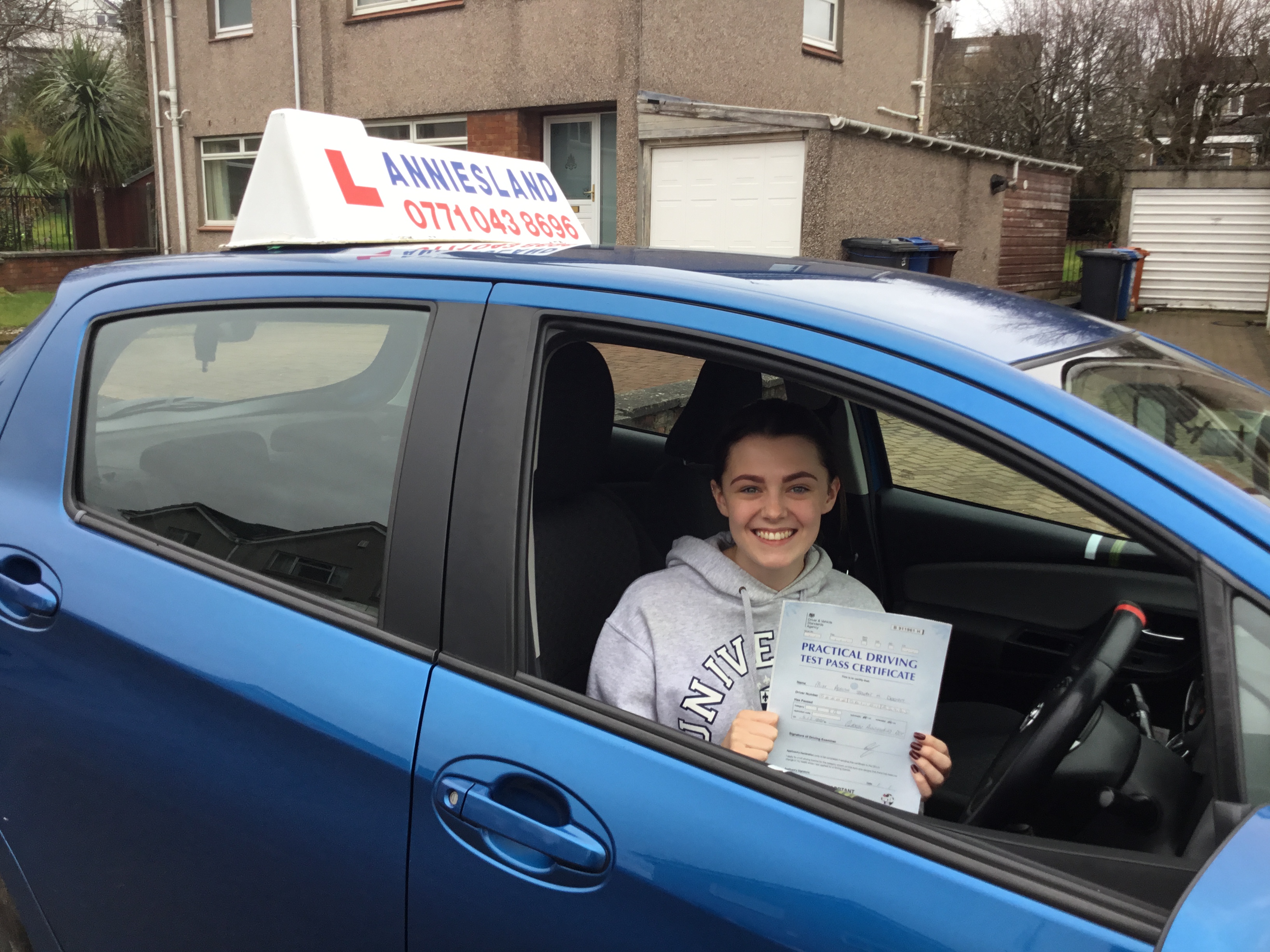 Ashlyn Deeney successfully passed their driving test with Anniesland Driving School