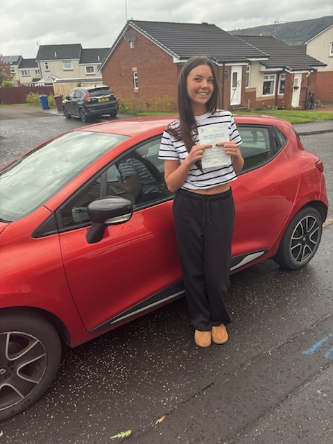 Evie Ritchie recently passed their driving test with Anniesland Driving School