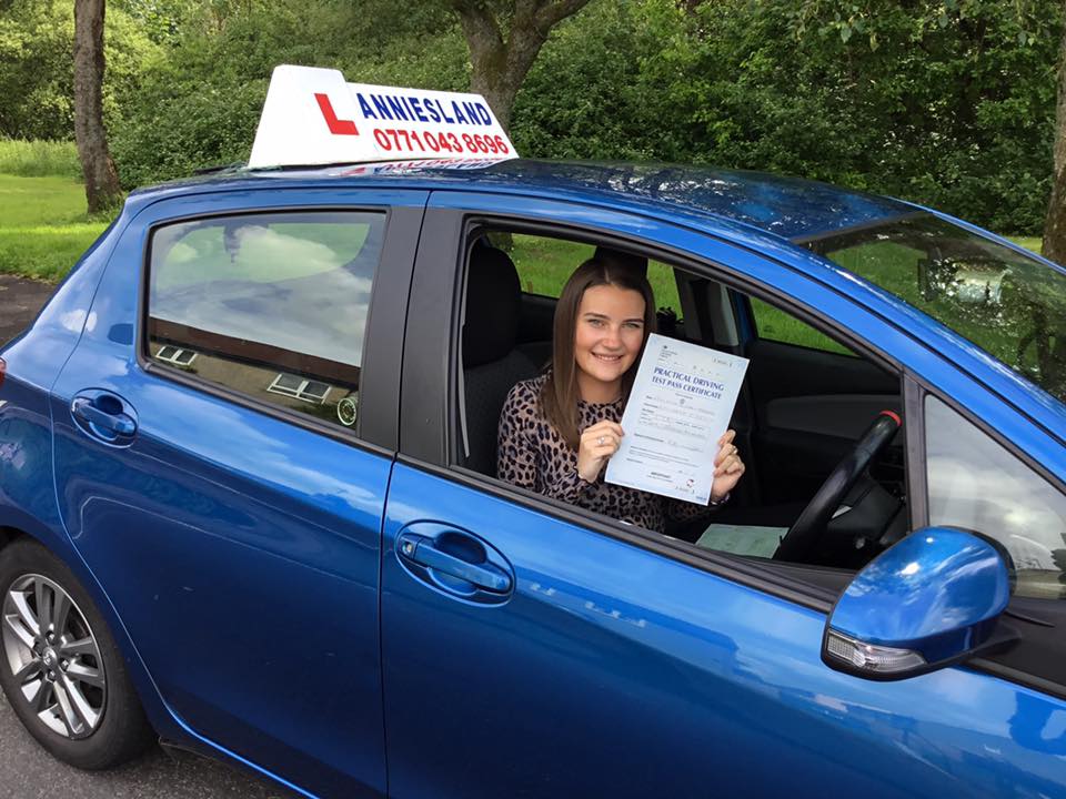 Louise O'Donohue successfully passed their driving test with Anniesland Driving School